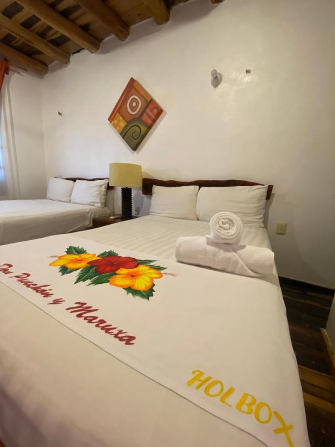 Don Panchon Y Maruxa Hotell Isla Holbox Exteriör bild
